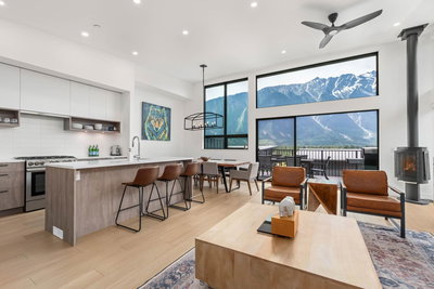 36 - 4000 Sunstone Way | Pemberton | Image