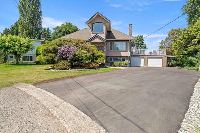 11113 81 Avenue | Delta | Image