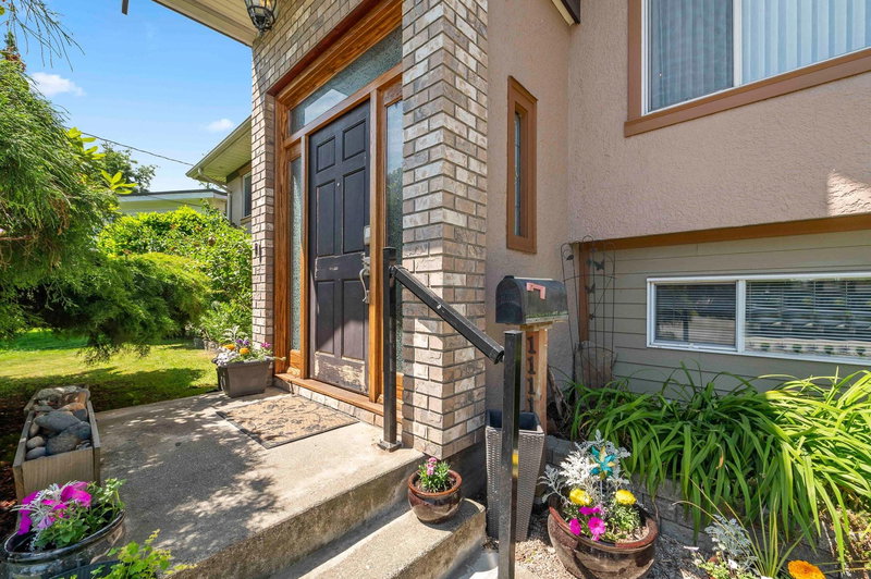 11113 81 Avenue, Delta, V4C 1Z3 | Image 3