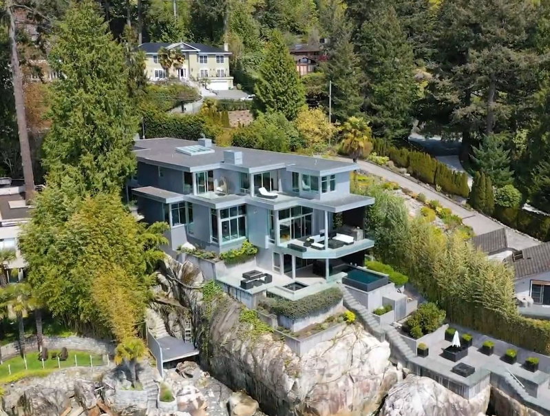 3906 Marine Drive