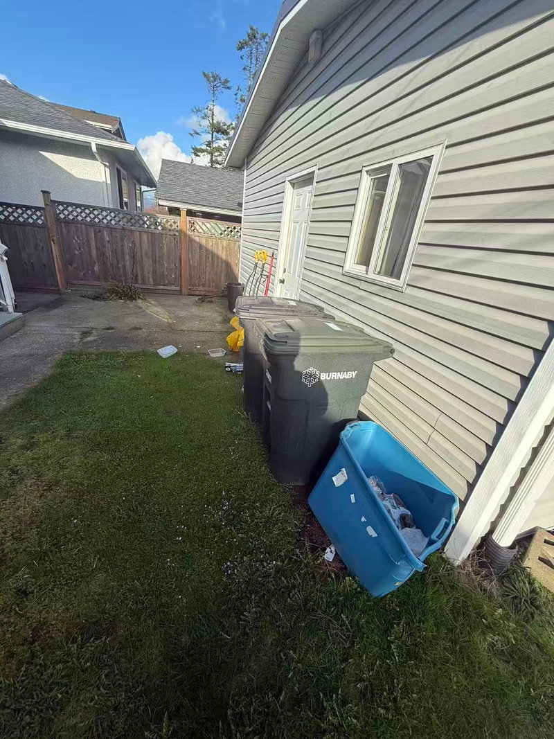 8940 Monroe Avenue, Burnaby, V3N 4E6 | Image 2