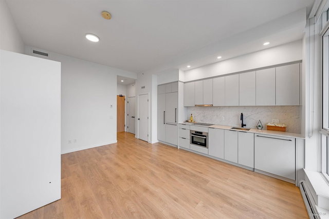 3009 - 13685 102 Avenue