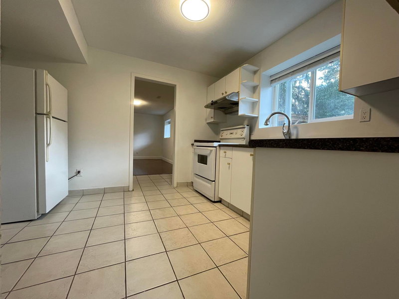 14700 Ashford Place, Surrey, V3R 6P5 | Image 2