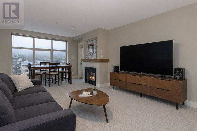 402 - 1211 Village Green Way