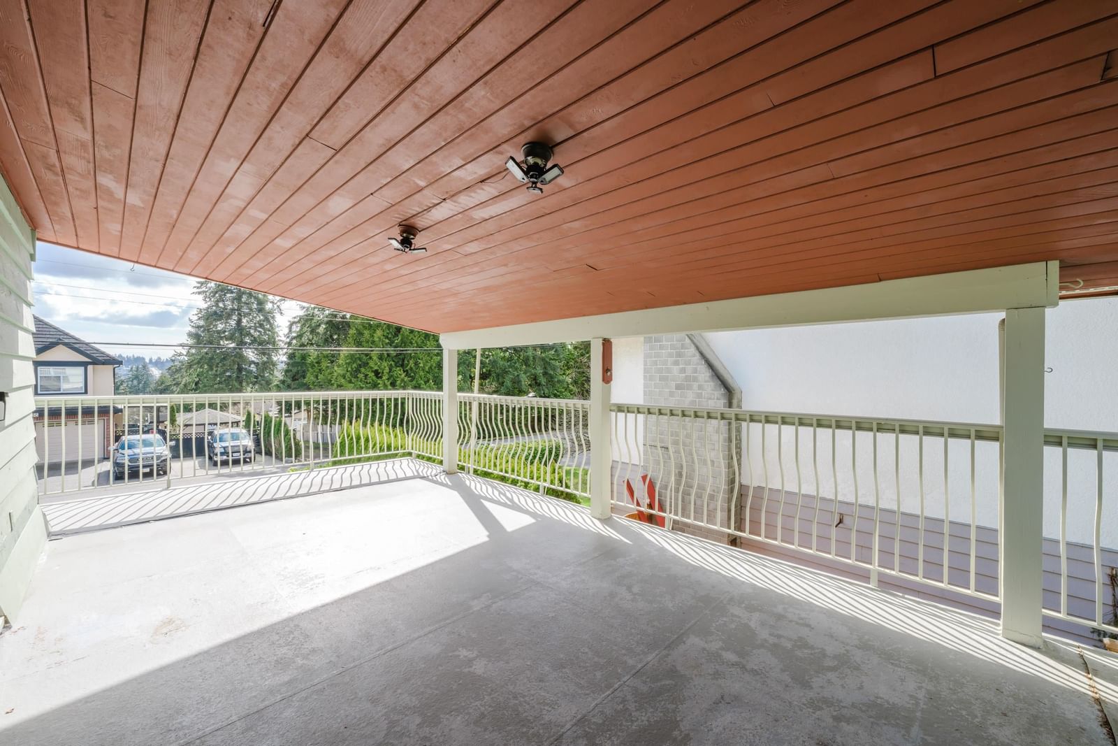 Listing Image 33