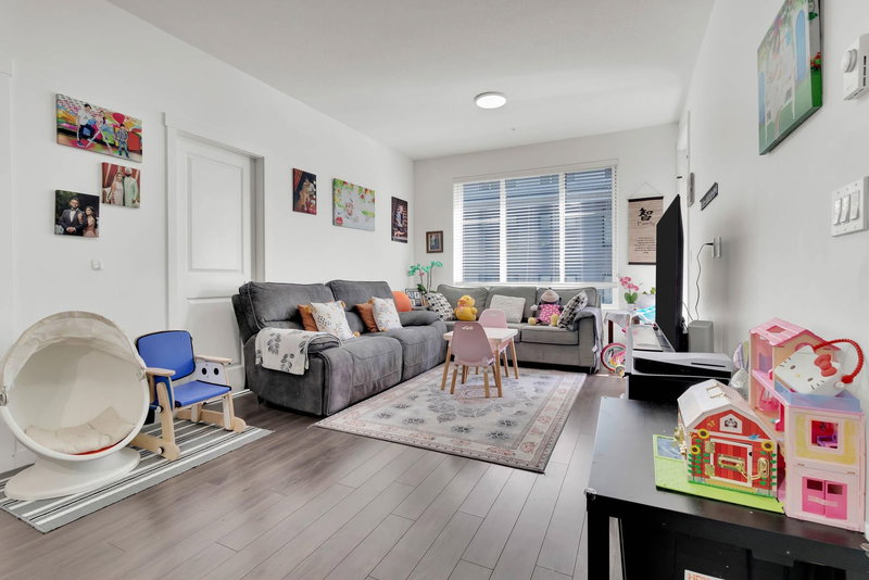 408 - 15815 85 Avenue, Surrey, V4N 6X5 | Image 3