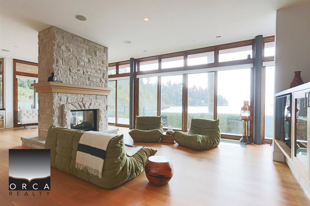 6780 Bachelor Bay Pl.