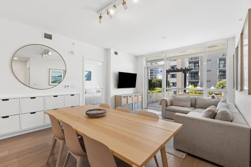 177 3rd Street W #208, North Vancouver, British Columbia