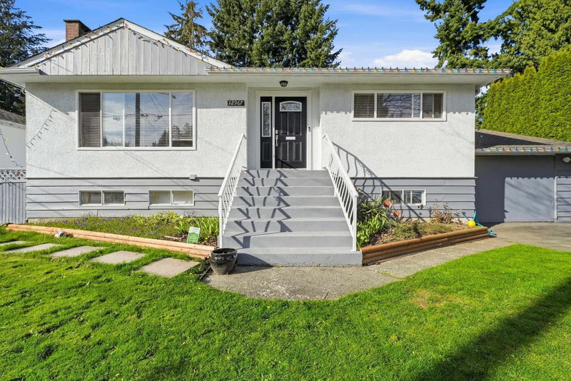 12967 98a Avenue, Surrey, V3T 1C3 | Image 3