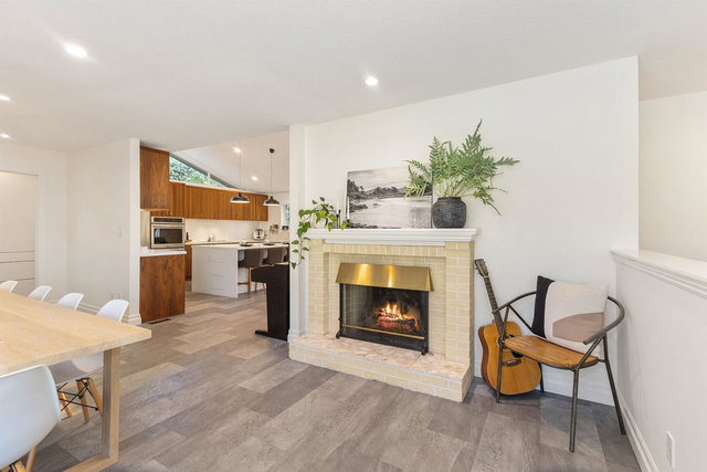 34258 Redwood Avenue