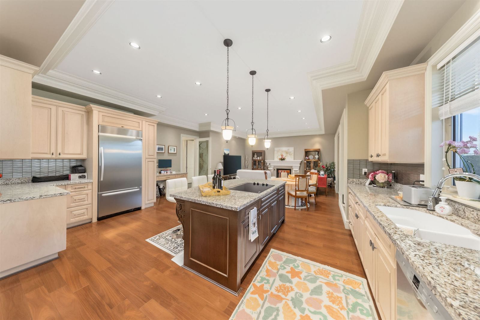 Listing Image 13