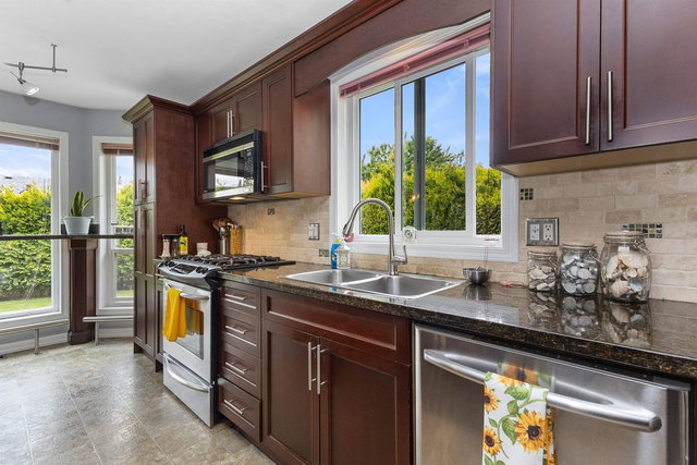 34654 Dunsmuir Court