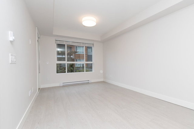 123 - 11655 Fraser Street