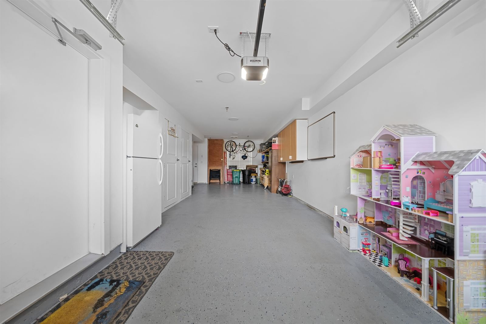 Listing Image 37