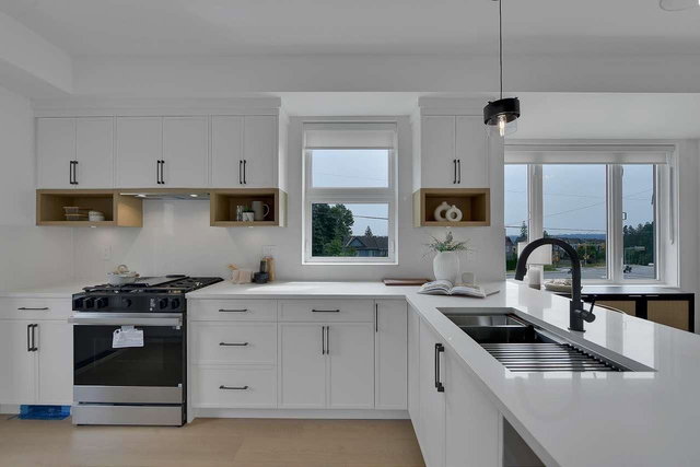 8 - 7540 Briskham Street