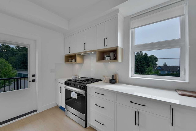 8 - 7540 Briskham Street