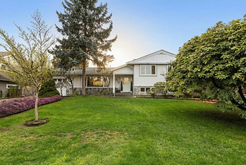 972 Beaconsfield Road, North Vancouver, V7R 1T2 | Image 2