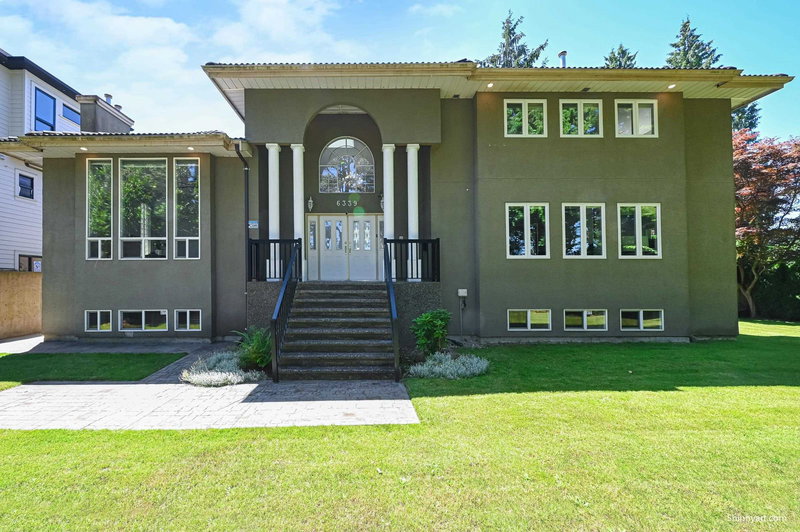 6339 Canada Way, Burnaby, British Columbia