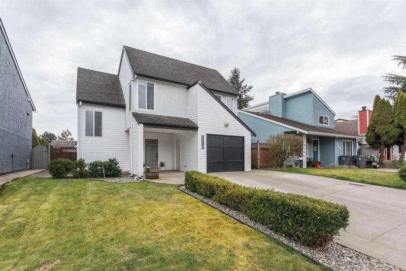 6016 Brooks Crescent, Surrey, V3S 7L2 | Image 2