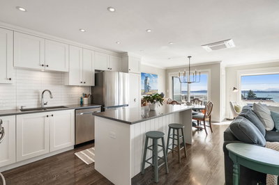 4 - 15139 Buena Vista Avenue | White Rock | Image