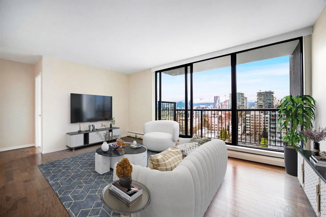 1702 - 1330 Harwood Street