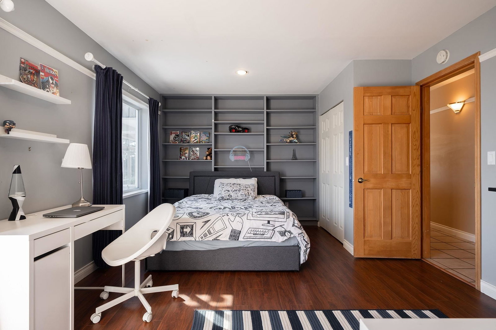 Listing Image 15