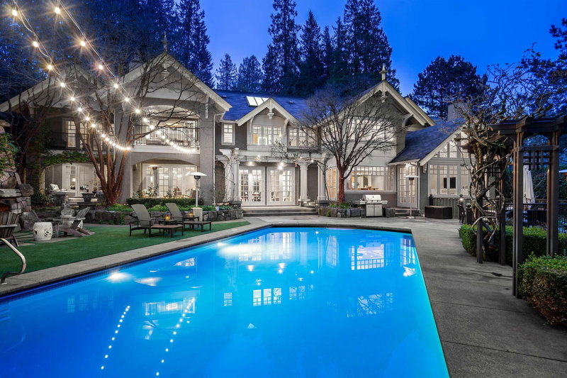 2958 Mathers Crescent, West Vancouver, V7V 2L3 | Image 2