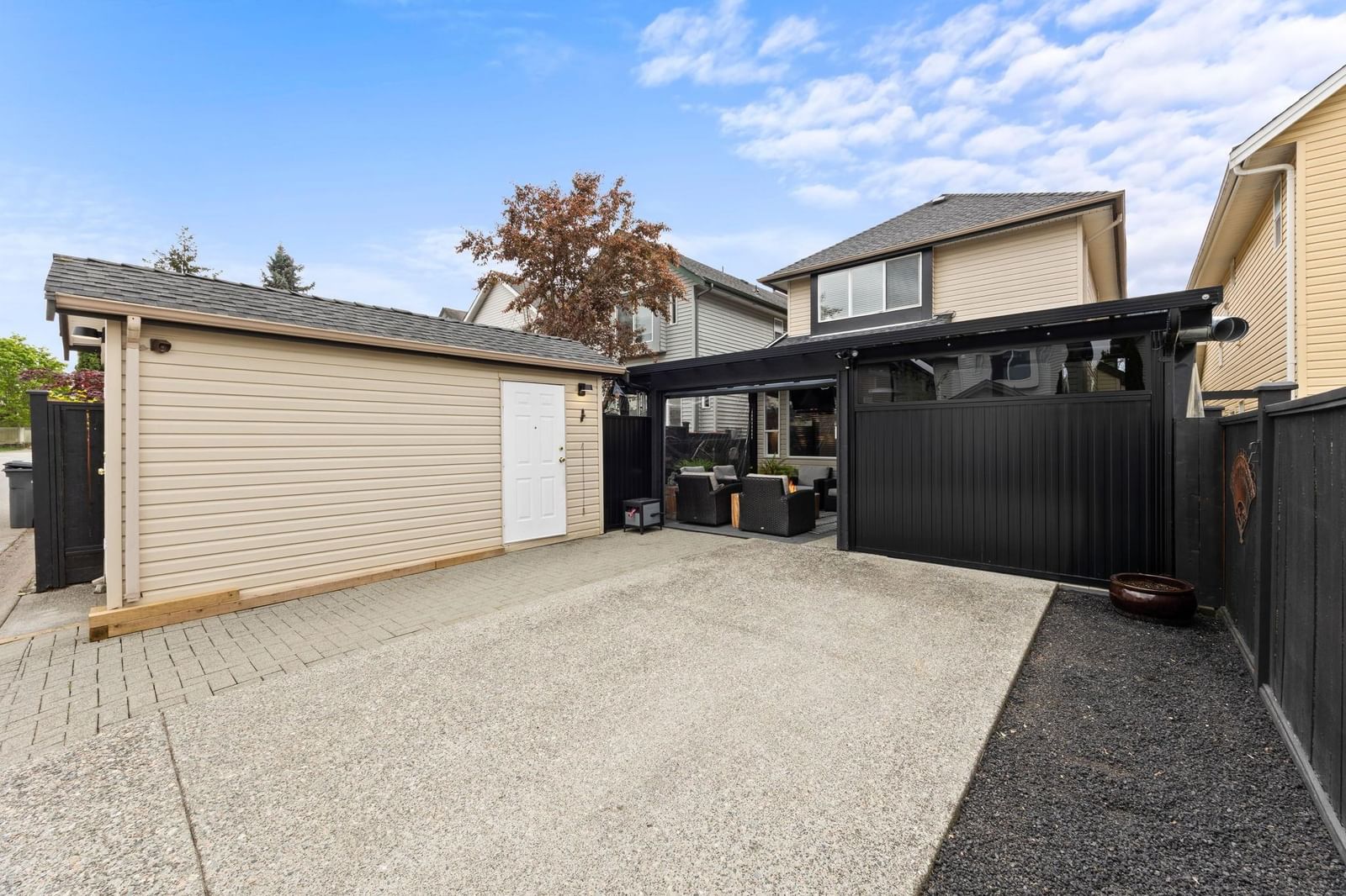 Listing Image 21