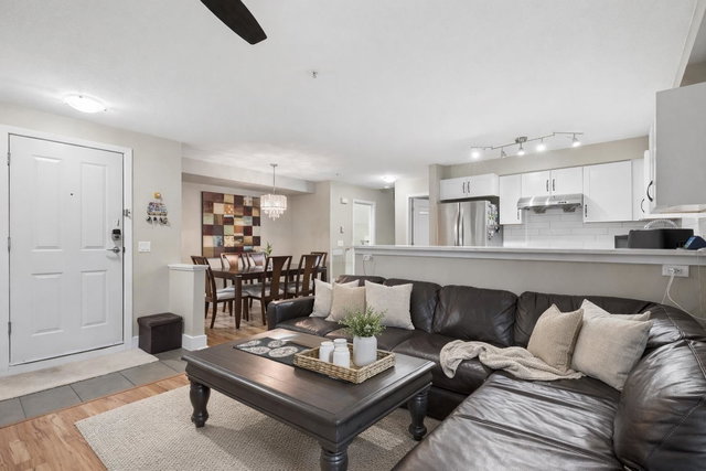 30 - 7428 Southwynde Avenue