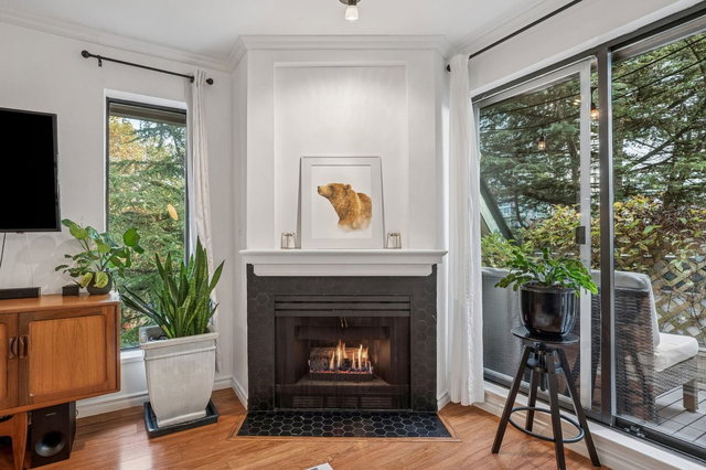 410 - 2925 Glen Drive