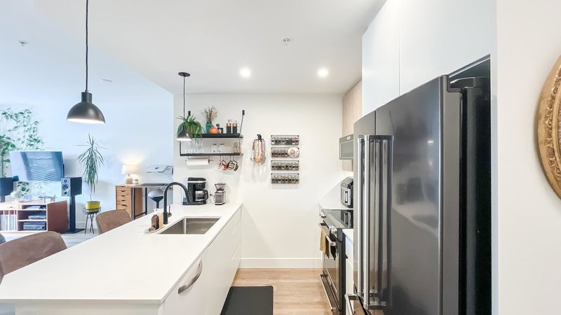 1314 - 2180 Kelly Avenue, Port Coquitlam, V3C 0S6 | Image 2