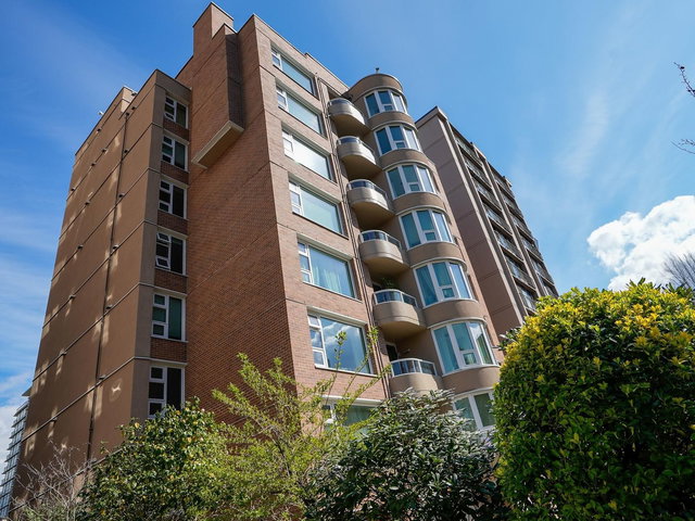 101 - 1845 Robson Street