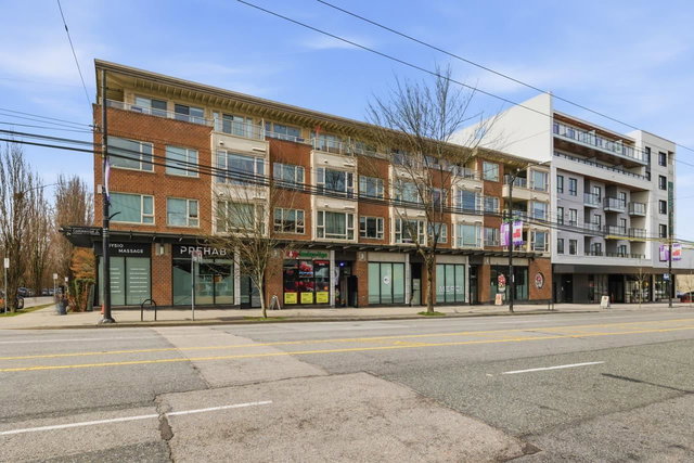 PH-8 - 1689 13th Avenue