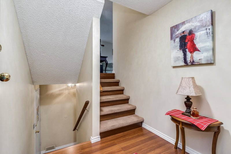 507 Cambridge Way, Port Moody, V3H 3V1 | Image 3