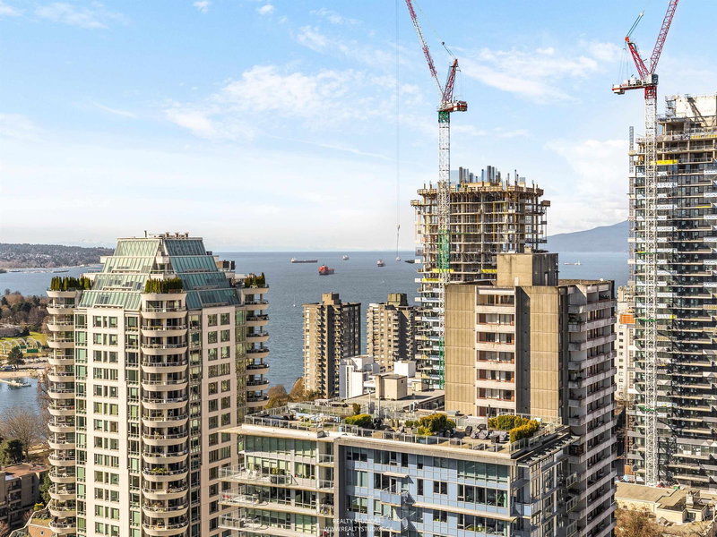 1289 Hornby Street #2702, Vancouver, British Columbia