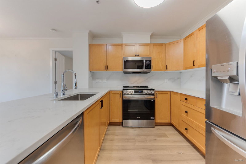 407 - 38 Seventh Avenue, New Westminster, V3L 5W2 | Image 3