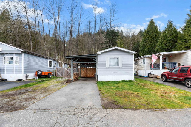 15 - 10221 Wilson Street