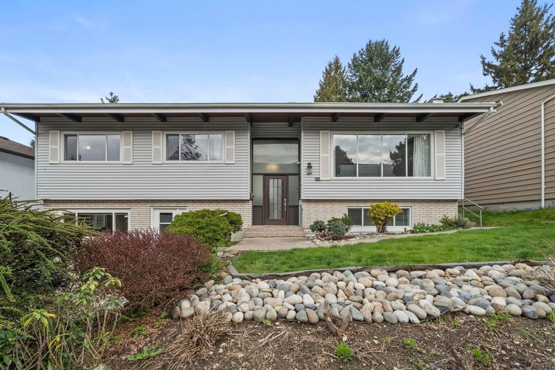 39 Mott Crescent, New Westminster, British Columbia