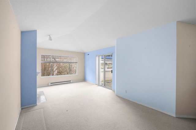 407 - 6820 Rumble Street