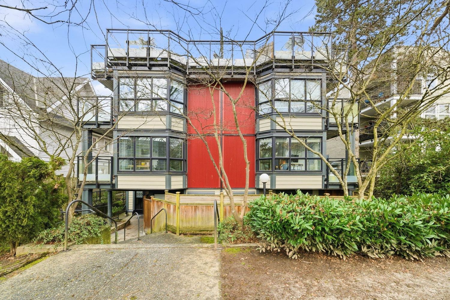 Listing Image 23