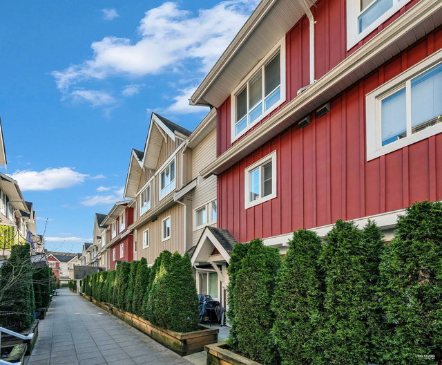 309 - 1661 Fraser Avenue