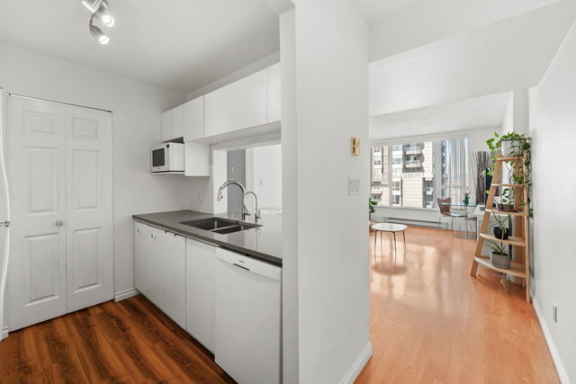 1205 - 5189 Gaston Street