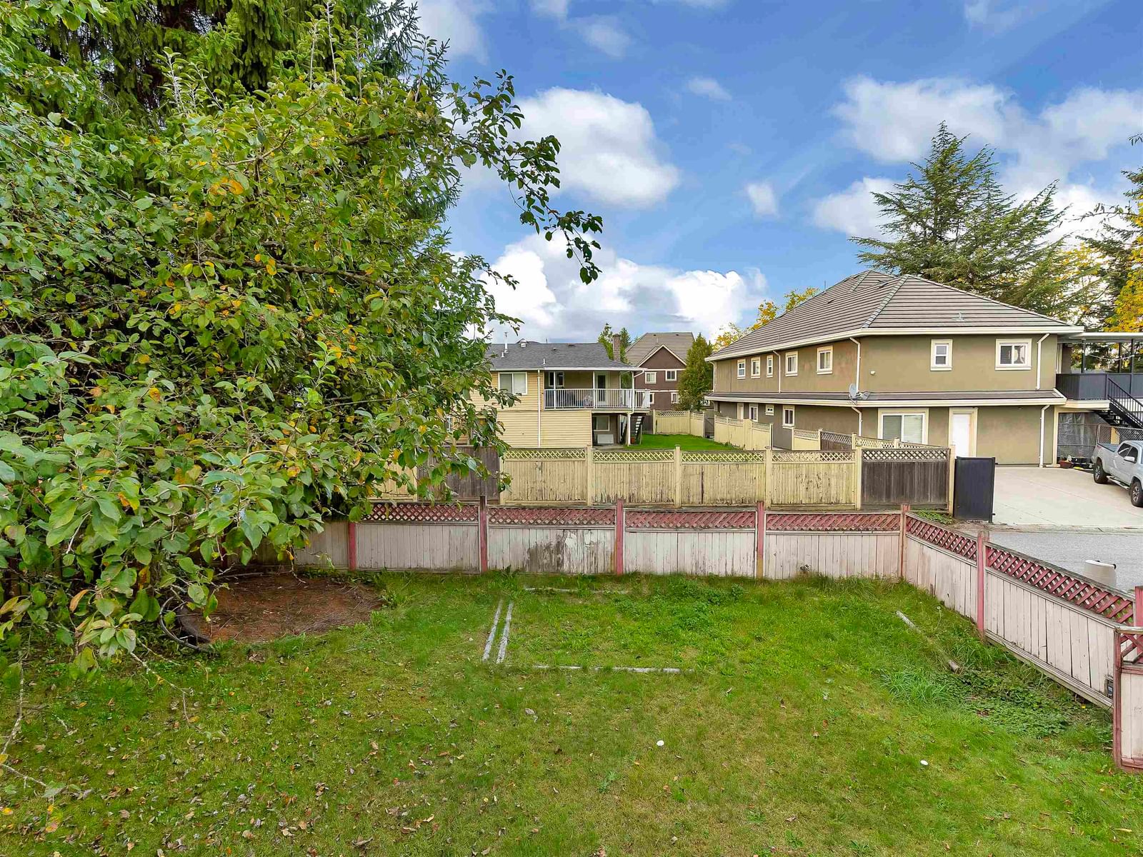Listing Image 19