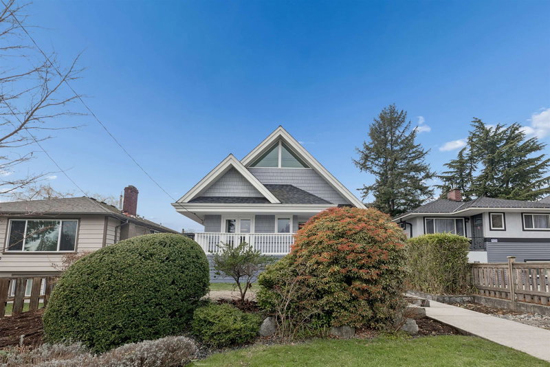 1425 William Avenue, North Vancouver, British Columbia