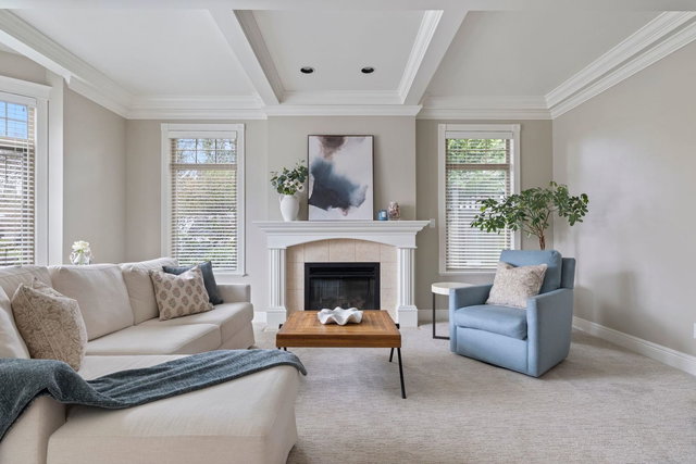 2752 Newmarket Drive