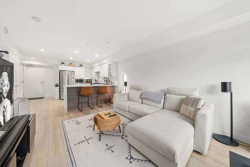 1519 Crown Street #402, Vancouver, British Columbia