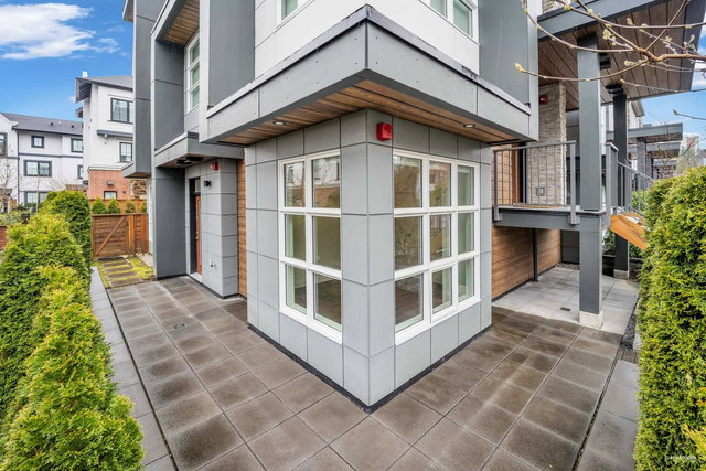 128 - 2060 Curling Road