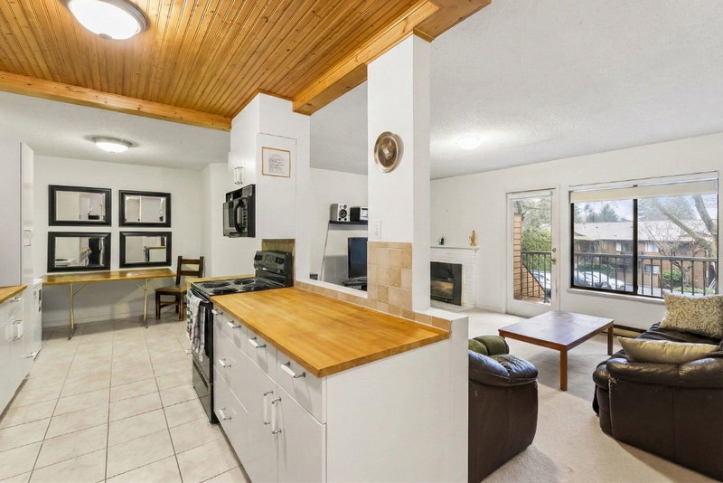 2207 - 10620 150 Street, Surrey, V3R 7K3 | Image 2