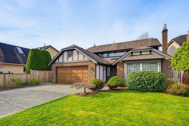 5350 Bentley Crescent