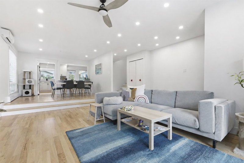 2115 London Street, New Westminster, British Columbia